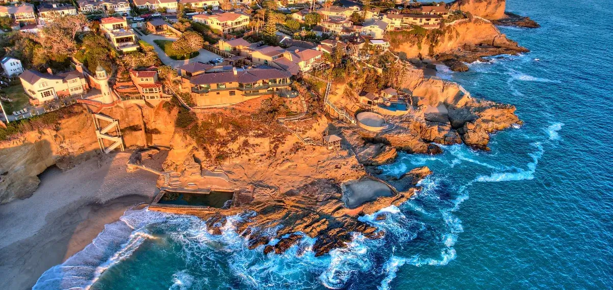 Laguna Beach, TrekMovers