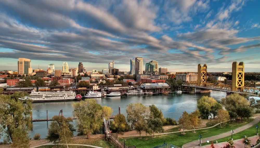 Moving to Sacramento? Things to Know about Living in Sacramento downtown sacramento