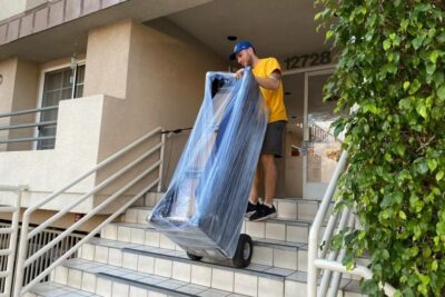 Can You Hire Movers to Move Just One Item? o 2 1