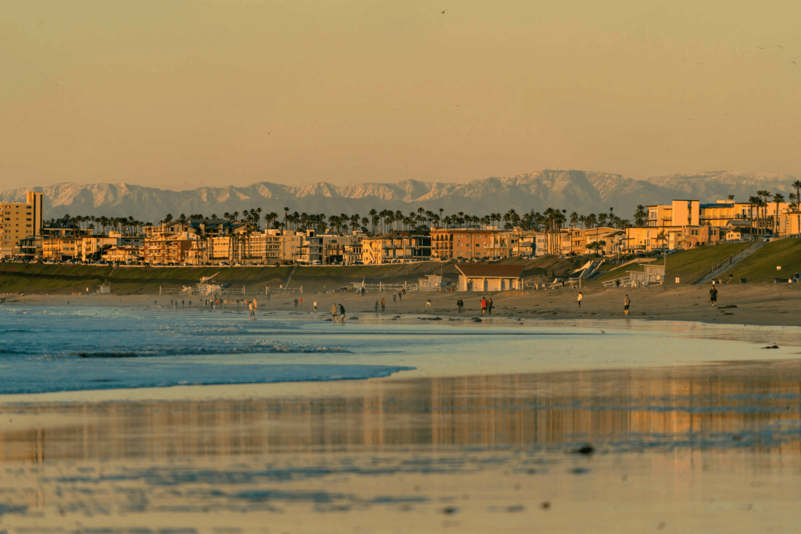 Winter scene at Torrance Beach